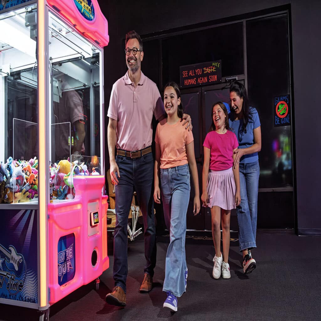 Crofton, Md 14 Mmg family enter sm