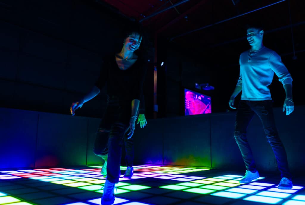 Pixel games players 2